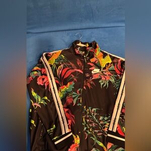 NIKE MEN TRACK JACKET